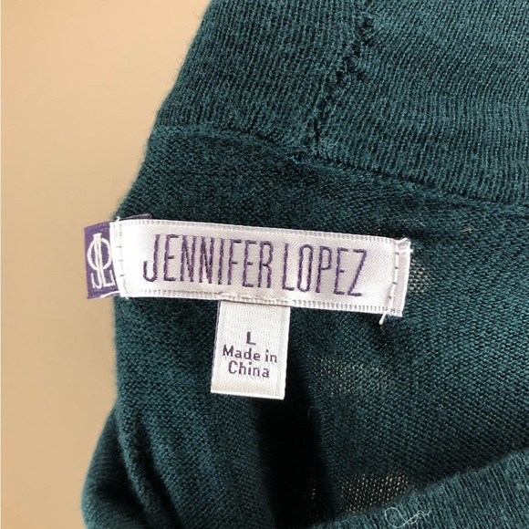 High Low Turtleneck - Picture 3 of 3